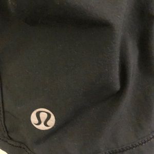 lululemon athletica Skirts - Lululemon black skirt, sz 10, 70522 lululemon athletica Skirts - Lululemon black skirt, sz 10, 70522